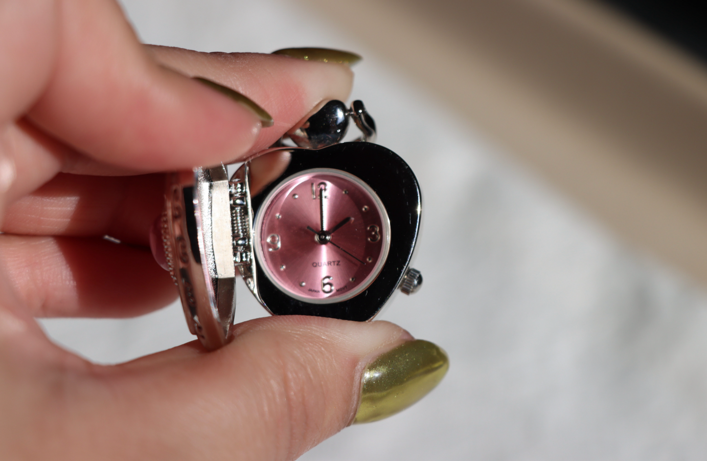 Avon Vintage Heart Locket/Keychain